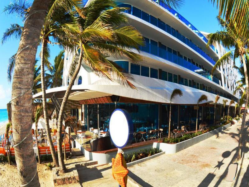Carmen Quinta Playa del Carmen
